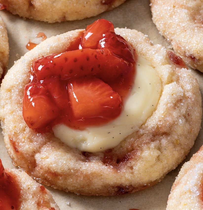 Strawberry Cheesecake Cookies (sold in packs of 4)
